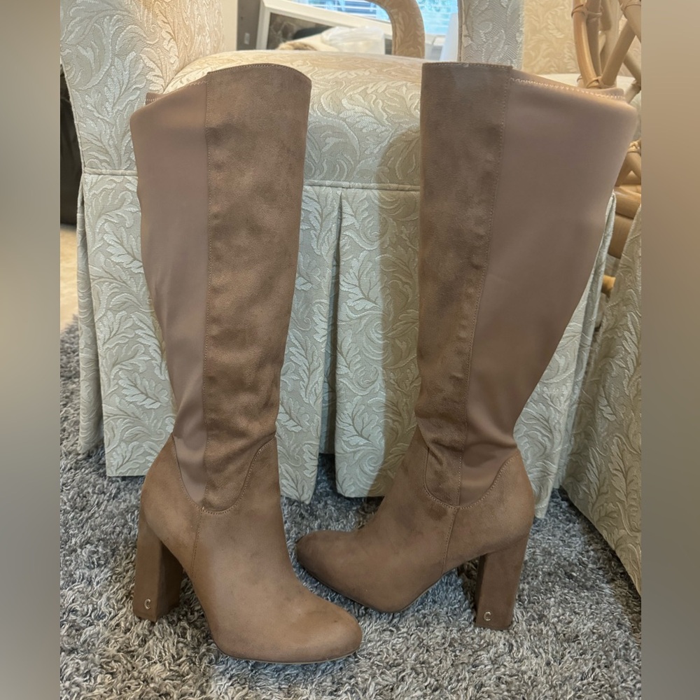 Sam Elderman Tan suede/stretch, knee-high heel boot size 8